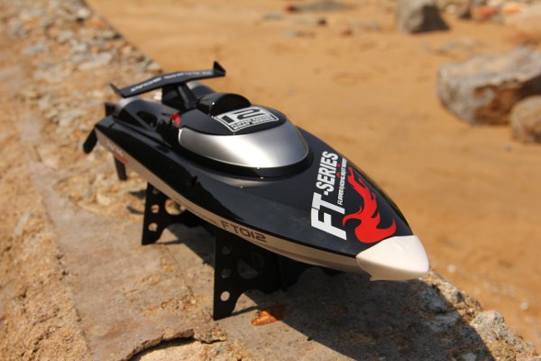 50km/h szybka łódź Rc Feylun F – Rc Hobby Grade Boat recenzja i cena